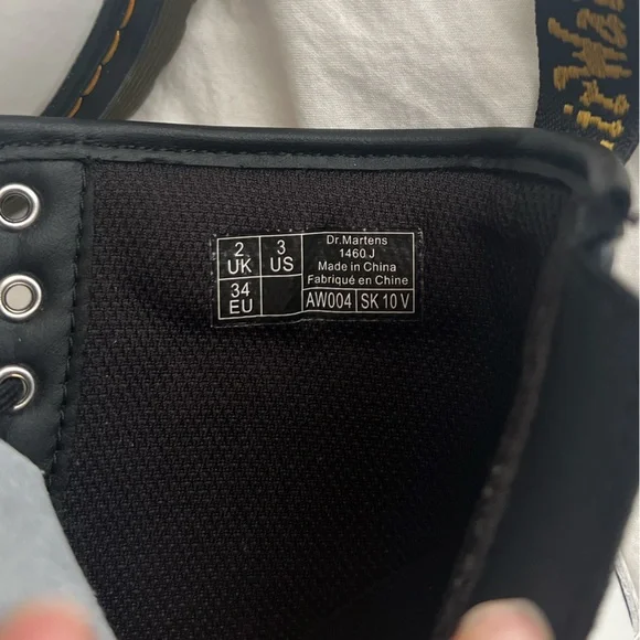 Dr. Martens Kids White and Black Boots - Picture 12 of 16